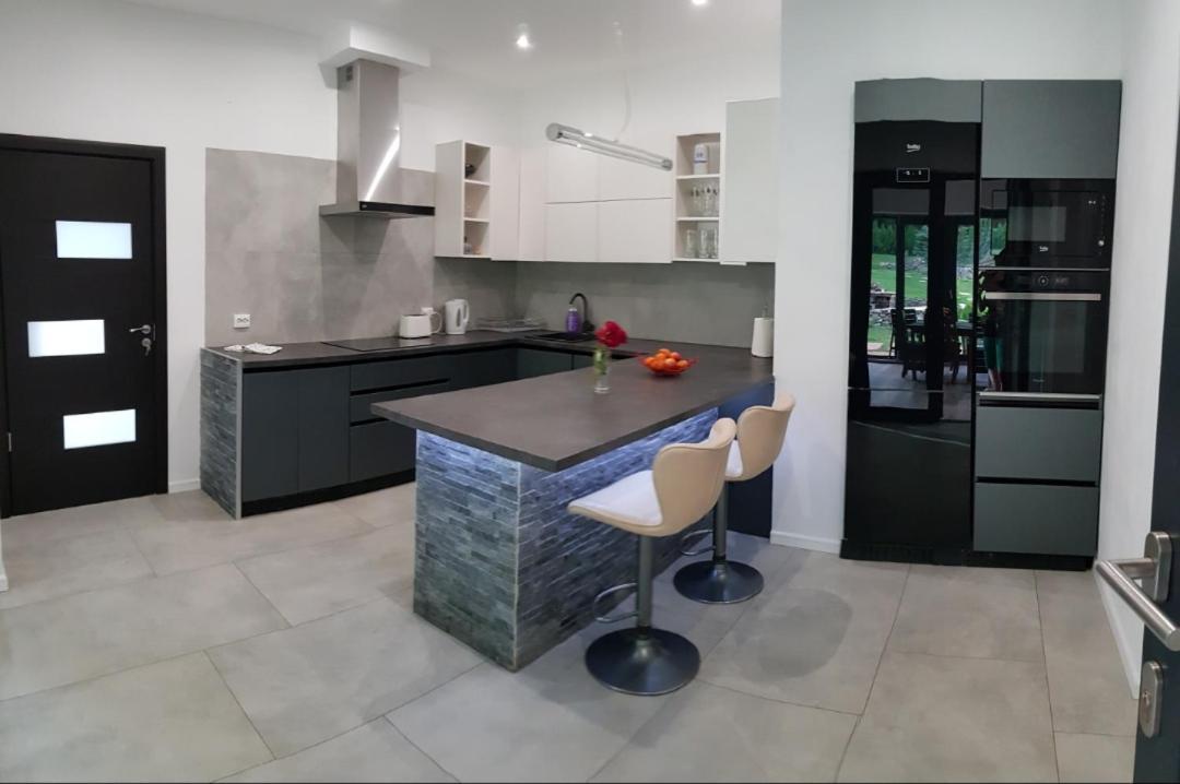 La Salcia Din Padure Apartment อัลบายูเลีย ภายนอก รูปภาพ